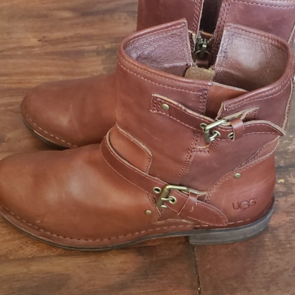 UGG LEATHER BOOTS - Picture 3 of 6